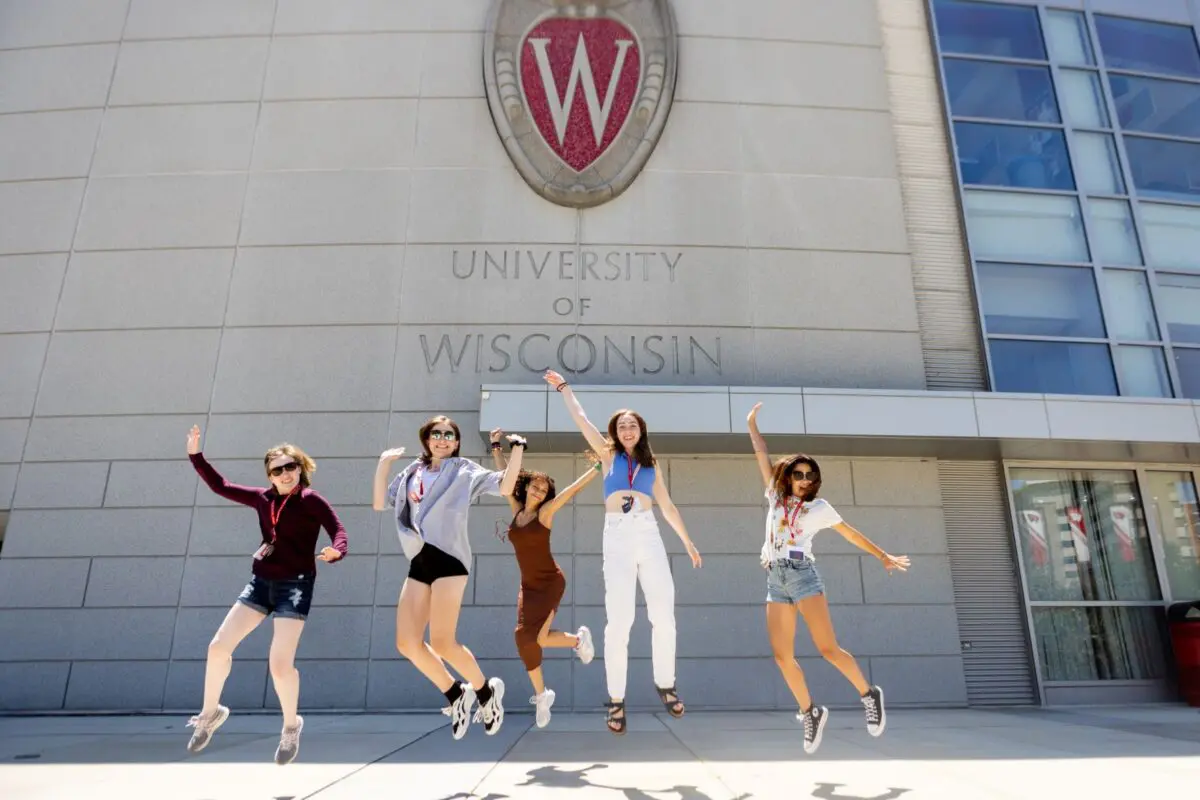 Group photo of Badger Precollege students